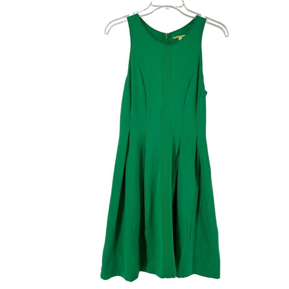 Gianni Bini Dress S Solid Green Sleeveless Box Pleated Knee Length Round Neck